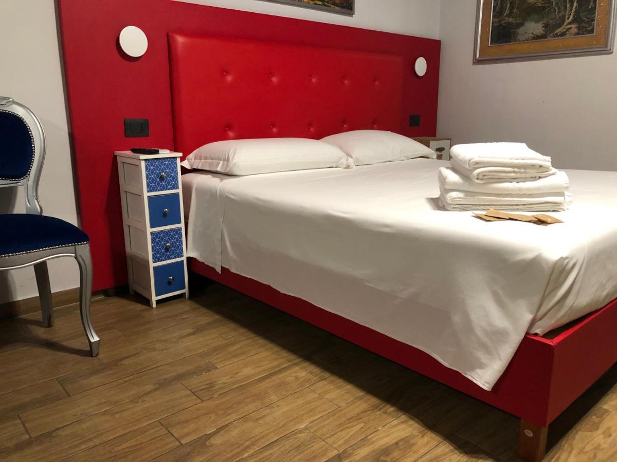 B&B Magada Messina Buitenkant foto